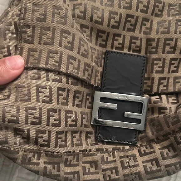 Authentic FENDI Zucchino Canvas Mamma Baguette Shoulder vintage - Picture 2 of 7